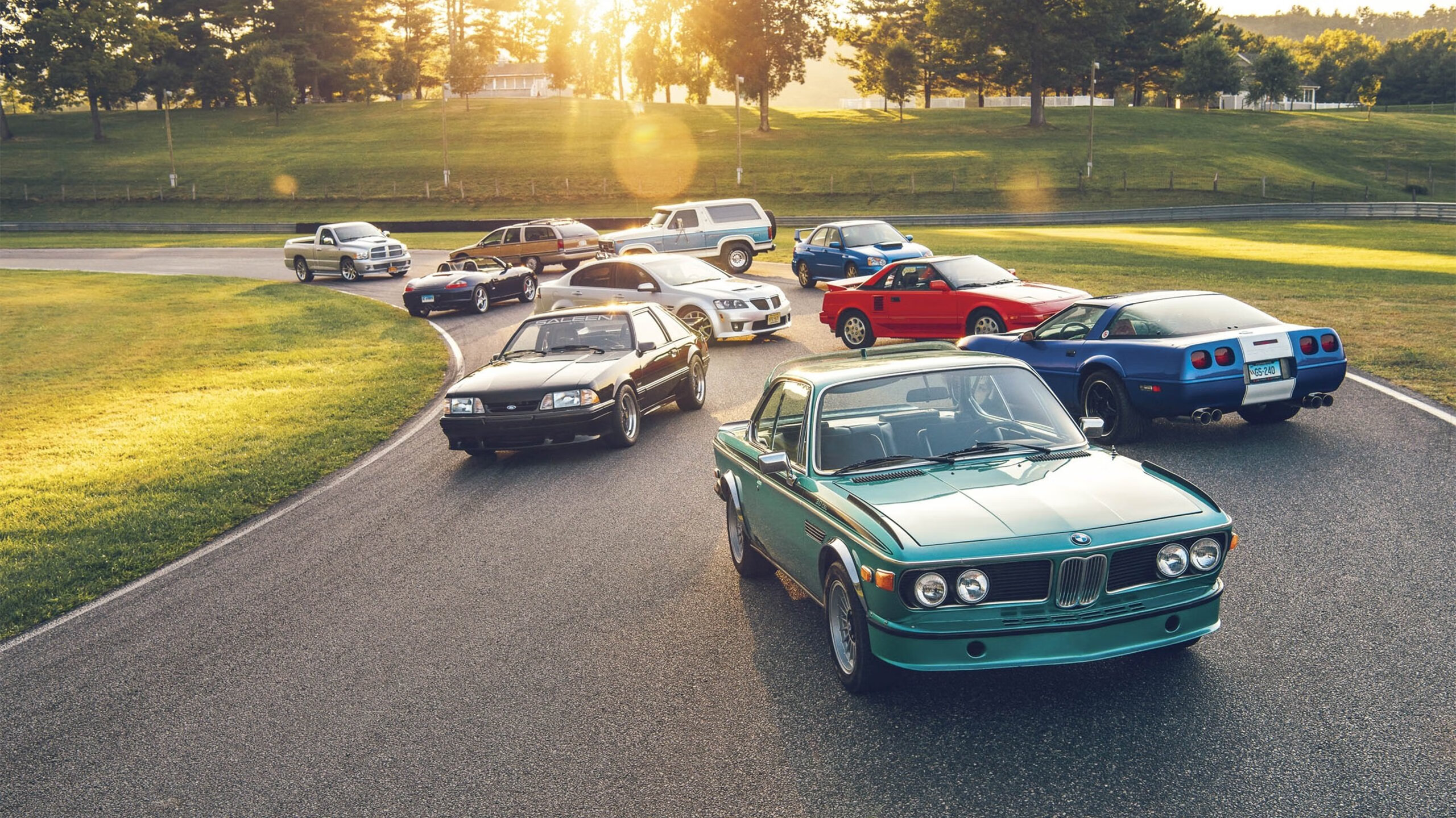 足球运动普及教育进入中小学课程体系,足球已被纳入学校体育课程必修内容