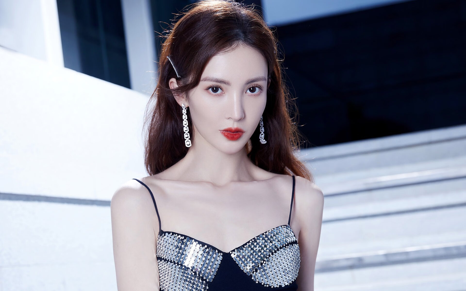 中国男足在巴黎奥运会比赛中以3-1击败巴西,奥运会男足中国对巴西