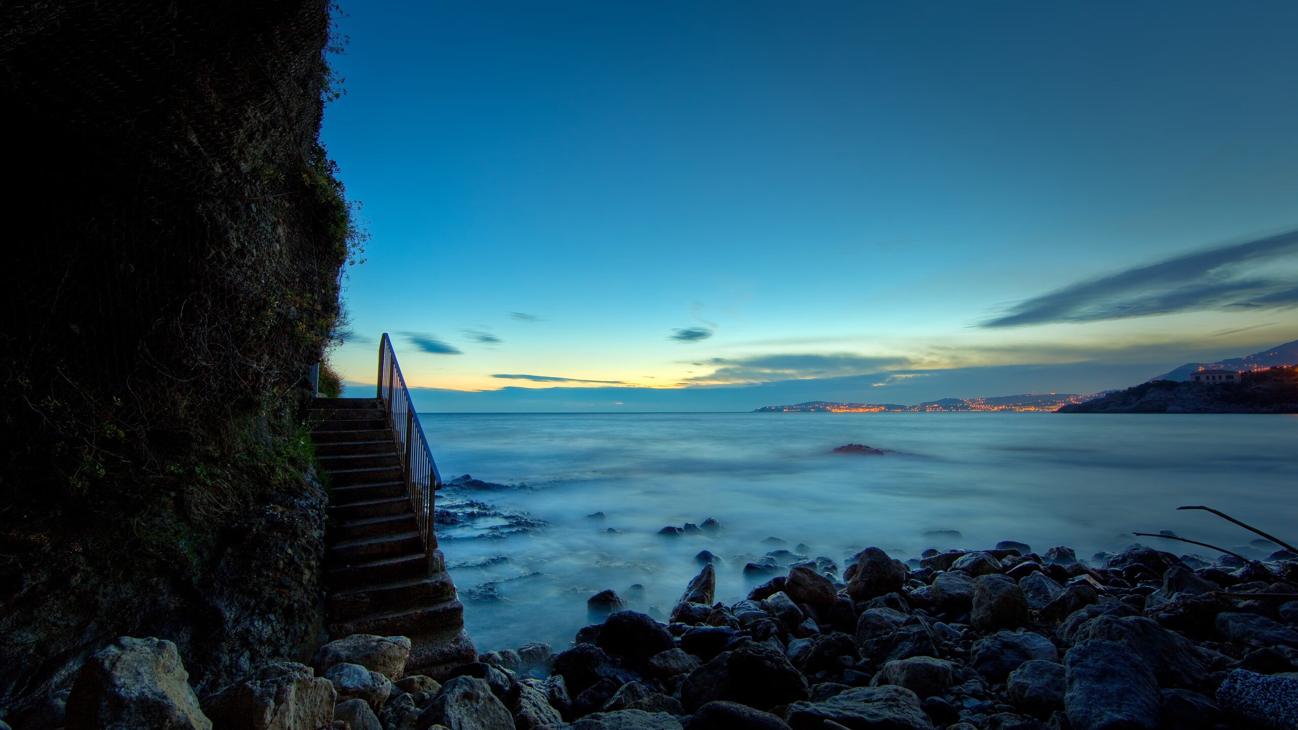 国足比赛战术调整案例分析,国足的战术